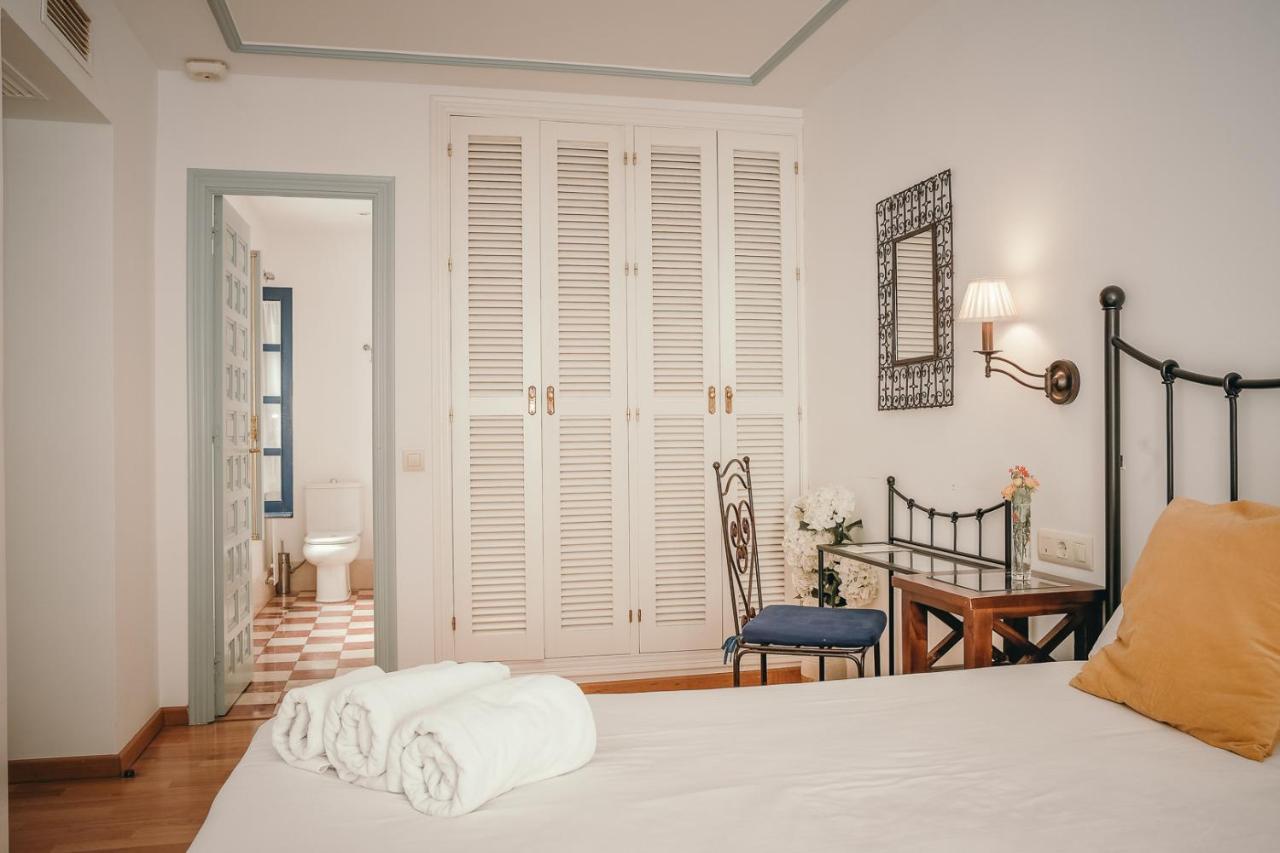 Apartamentos Boutique Vida Севілья Екстер'єр фото